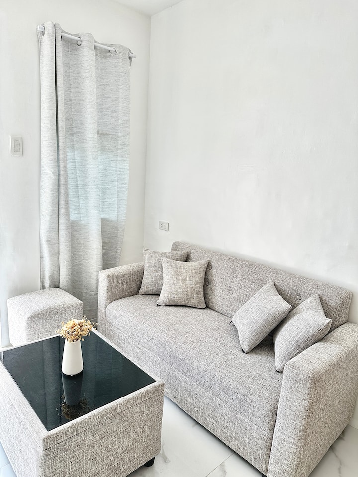 2 Br 1 Bath W/ Own Parking Wifi Available - General Santos