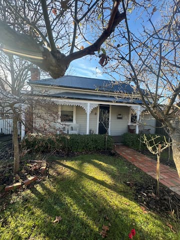 Welcome to Ma Petite Maison