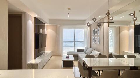 Goldcoast Luxury Seaview 3Bedroom Apartment @PIK