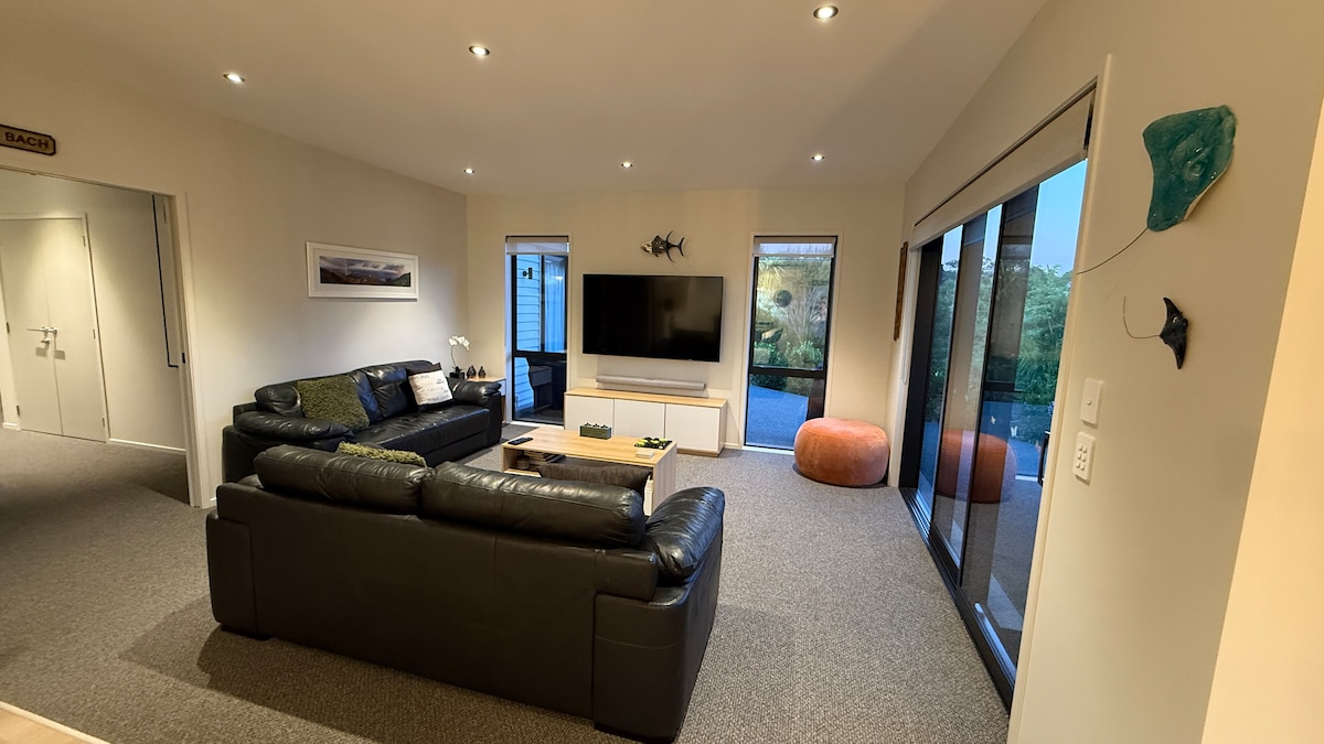 Top Airbnb: Haruru Sanctuary - Brand New in Far North District
