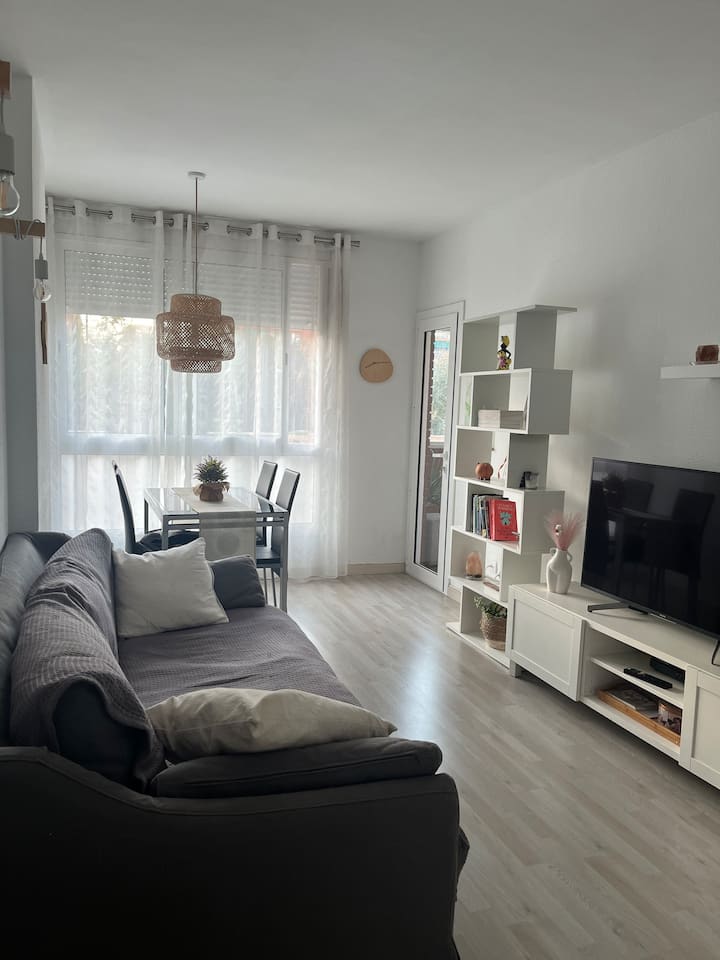 Habitación Individual - Solo Chicas/only Girls