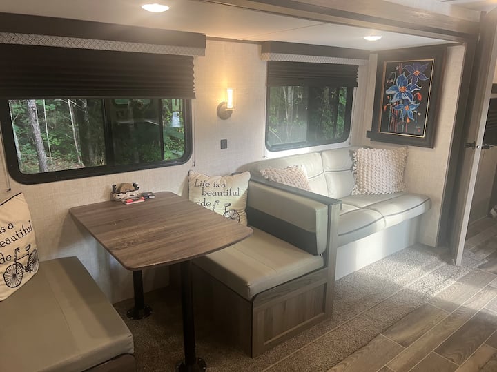 M+d Camping Experience - Tellico Plains, TN