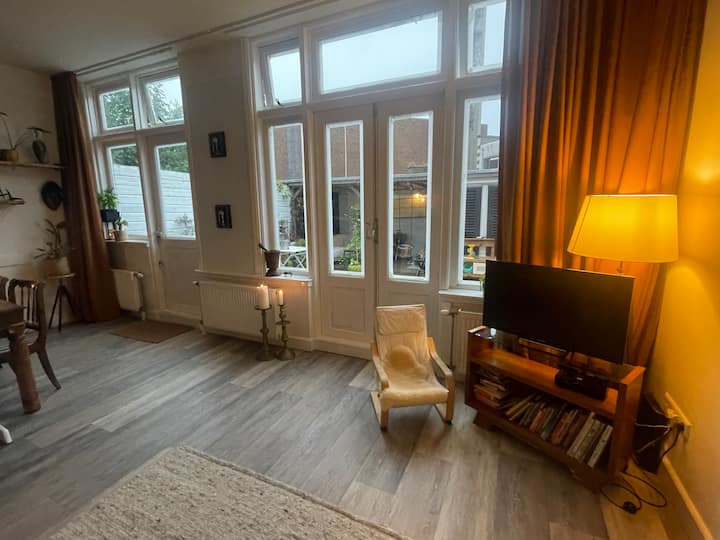 Bright Cozy Home-away Appartment - Den Haag