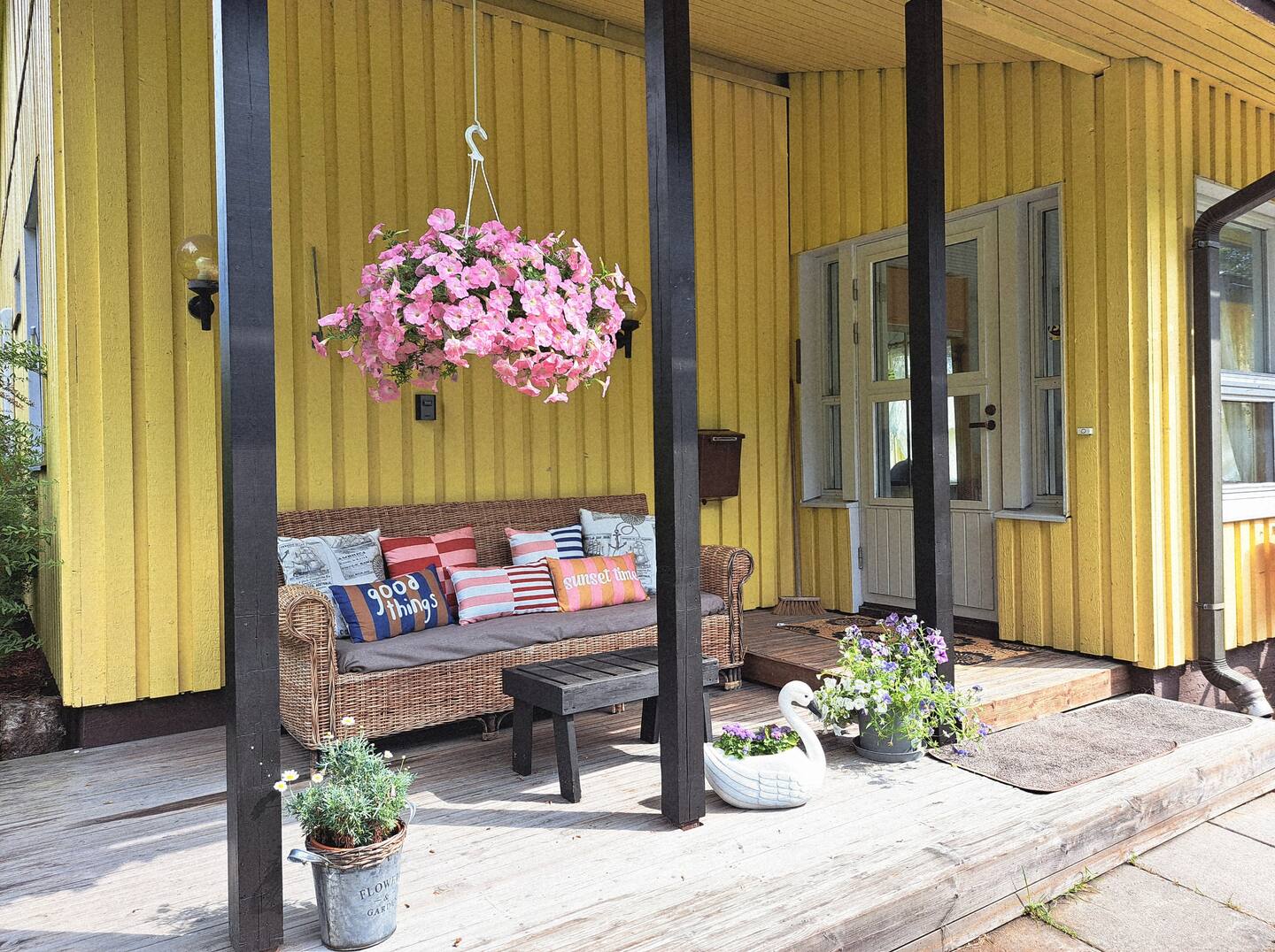 Peaceful 2 Bedroom House & A Big Yard Near Oulu 2