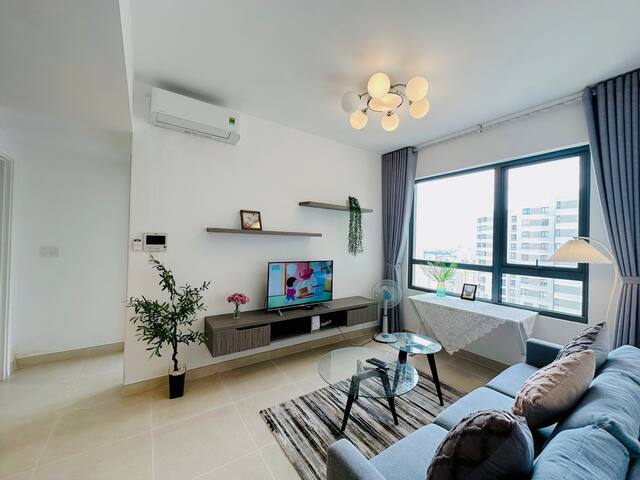 Uyen managed Airbnb listing 3