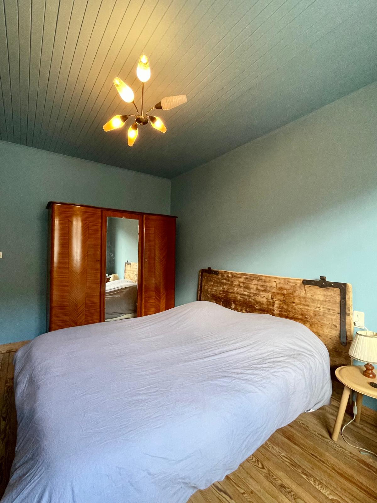 საძინებელი 1