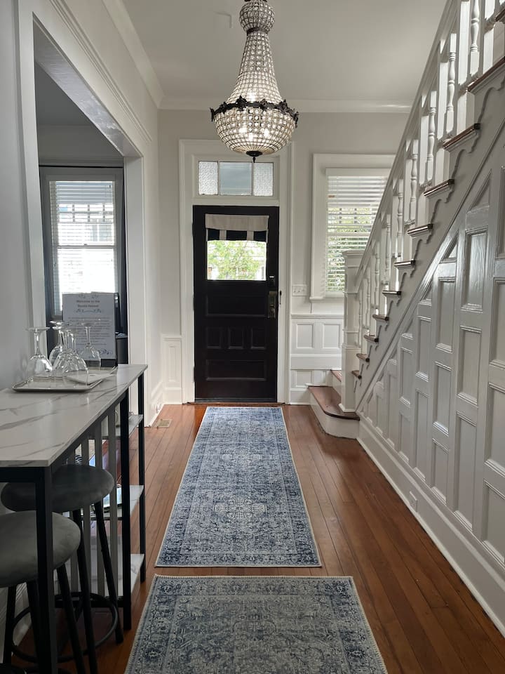 Elise Guest Room-historical Downtown Wilmington - Wilmington, NC