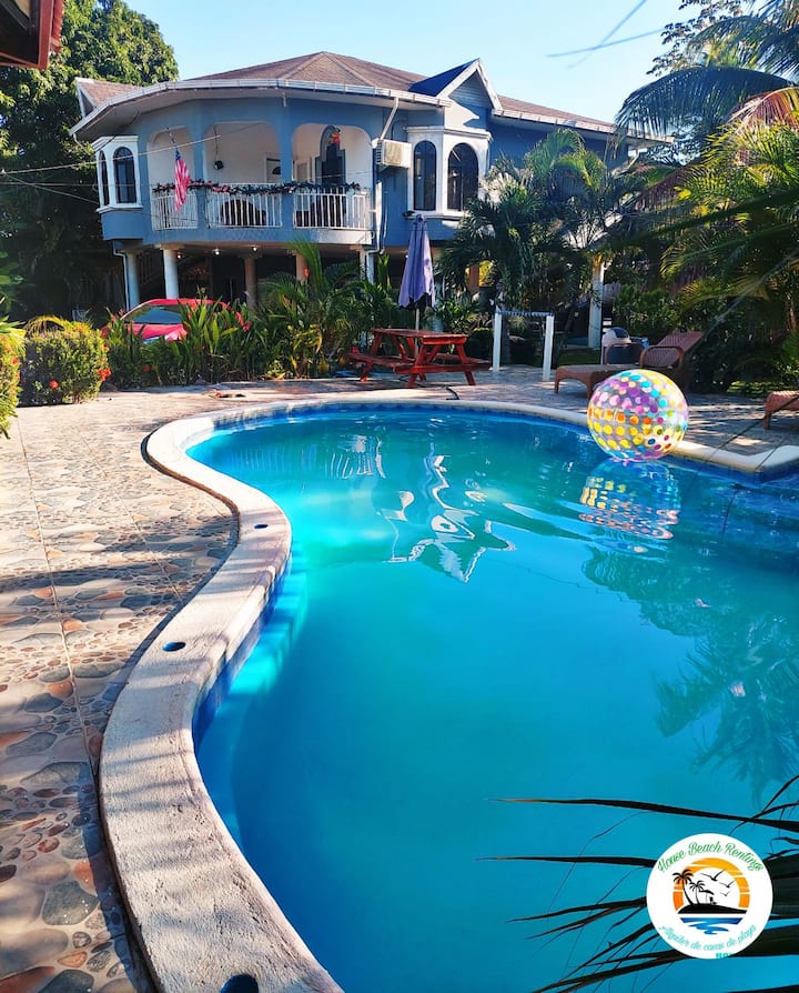 Casa Victoria Trujillo, Colon.
