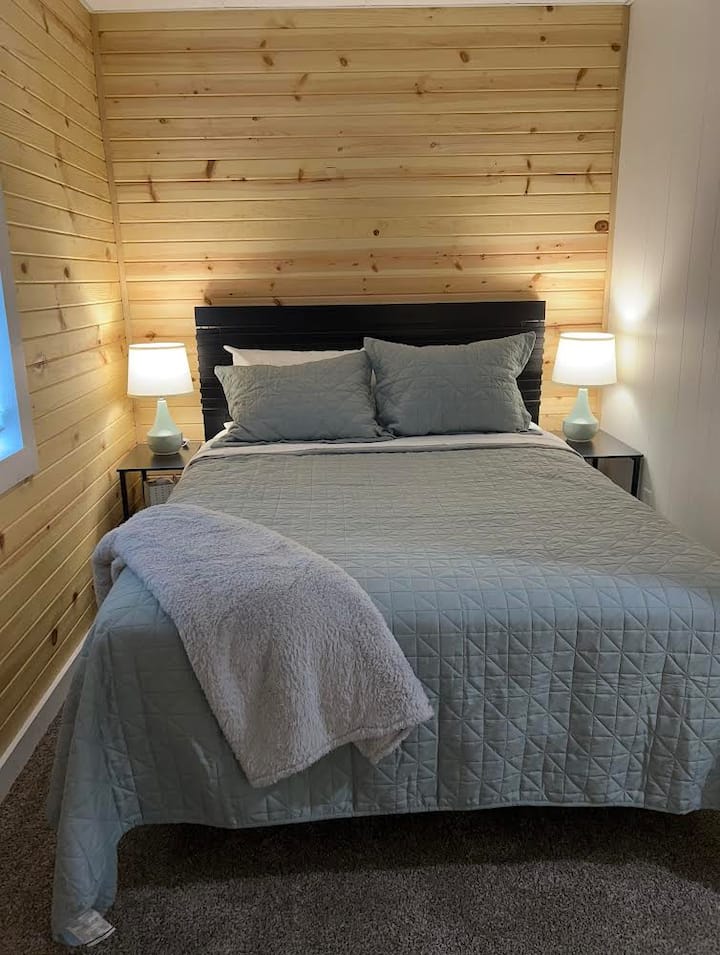 საწოლი 152 × 203 სმ