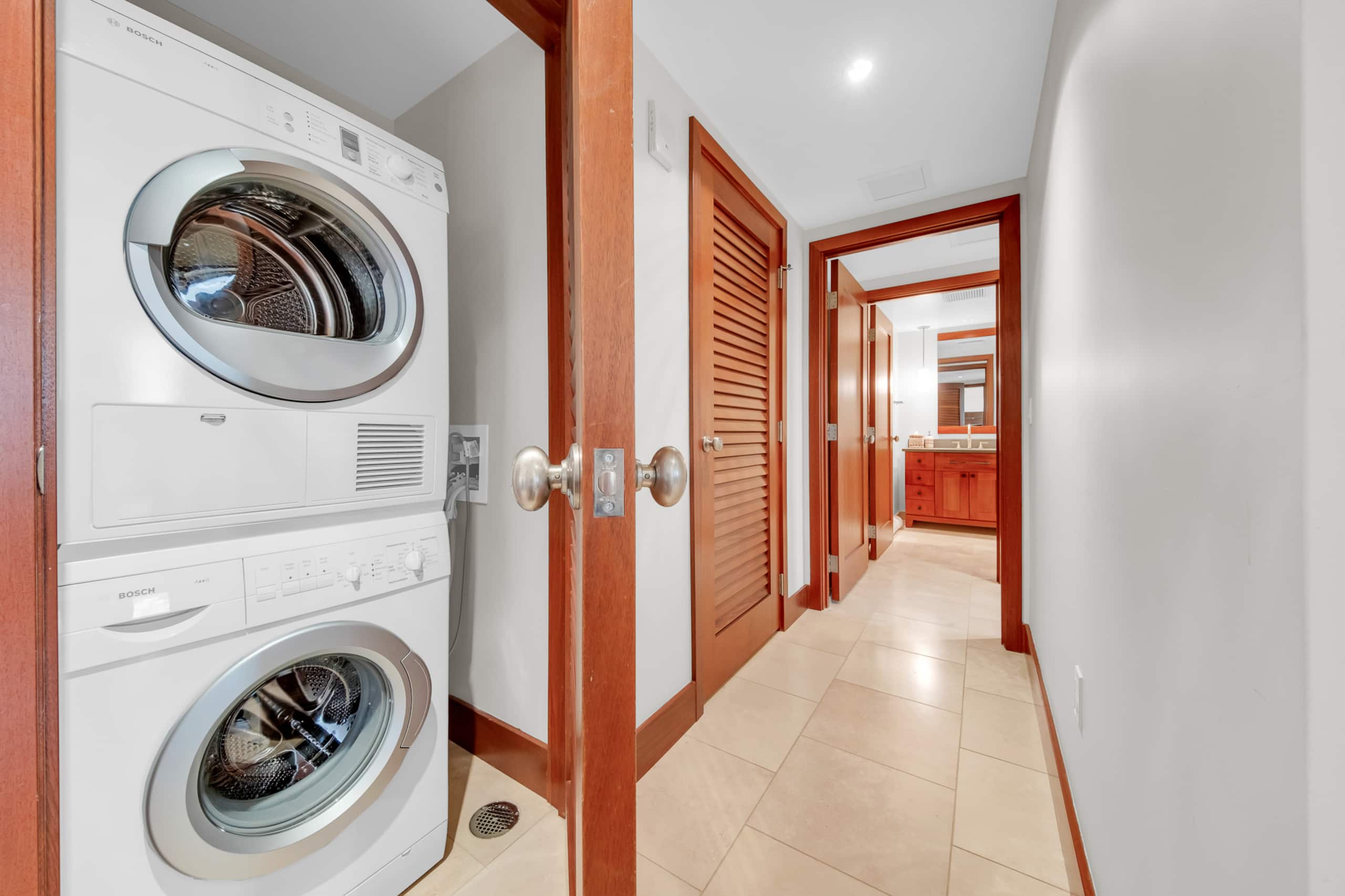 Condo in Kapolei · ★4.94 · 3 bedrooms · 4 beds · 3 private baths - Image 23