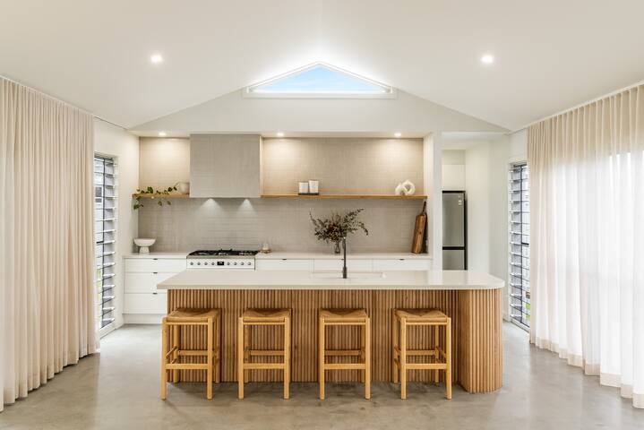 Ataahua Yamba gallery image 3