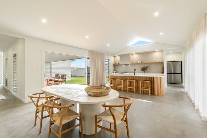 Ataahua Yamba gallery image 2