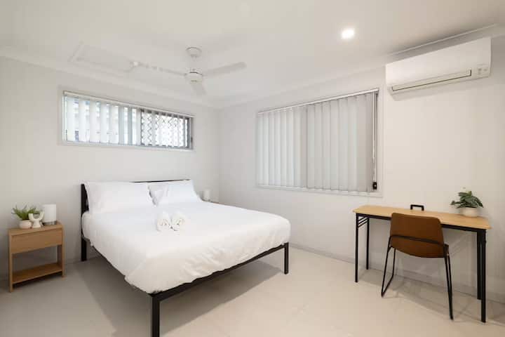 Tidy Rocklea 1br | Parking & Ac | 331af1 - Brisbane