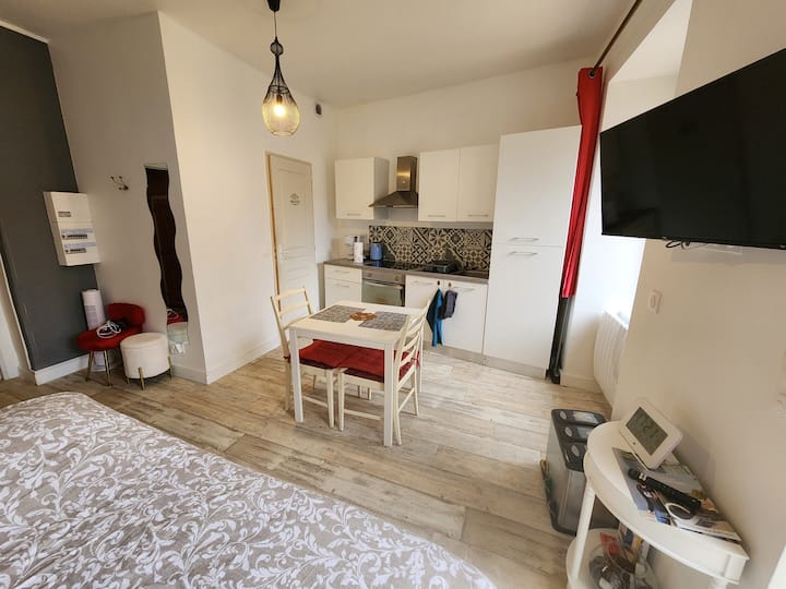 Studio Cosy Avec Terrasse - Saint-Jean-d'Angély