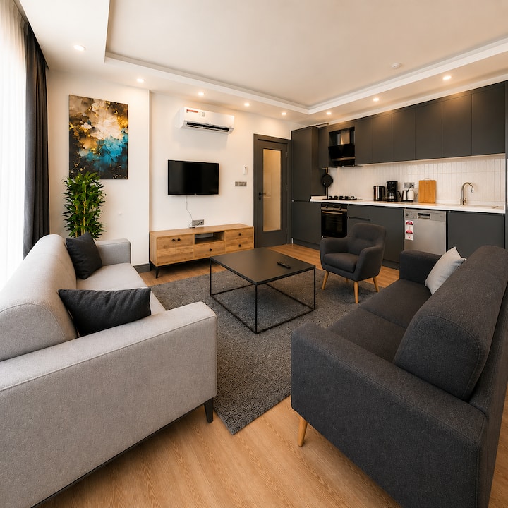 Professionally Managed Private Garden Suites (1) - Lara Beach