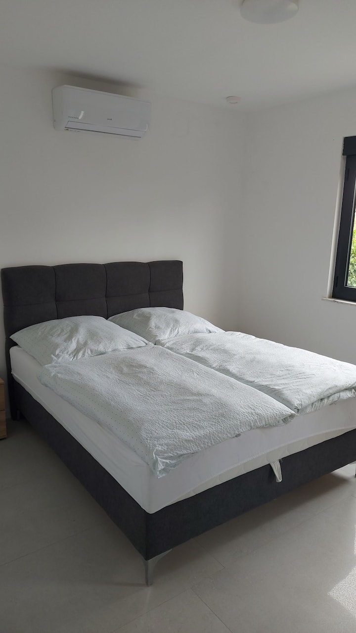 Спална соба 1