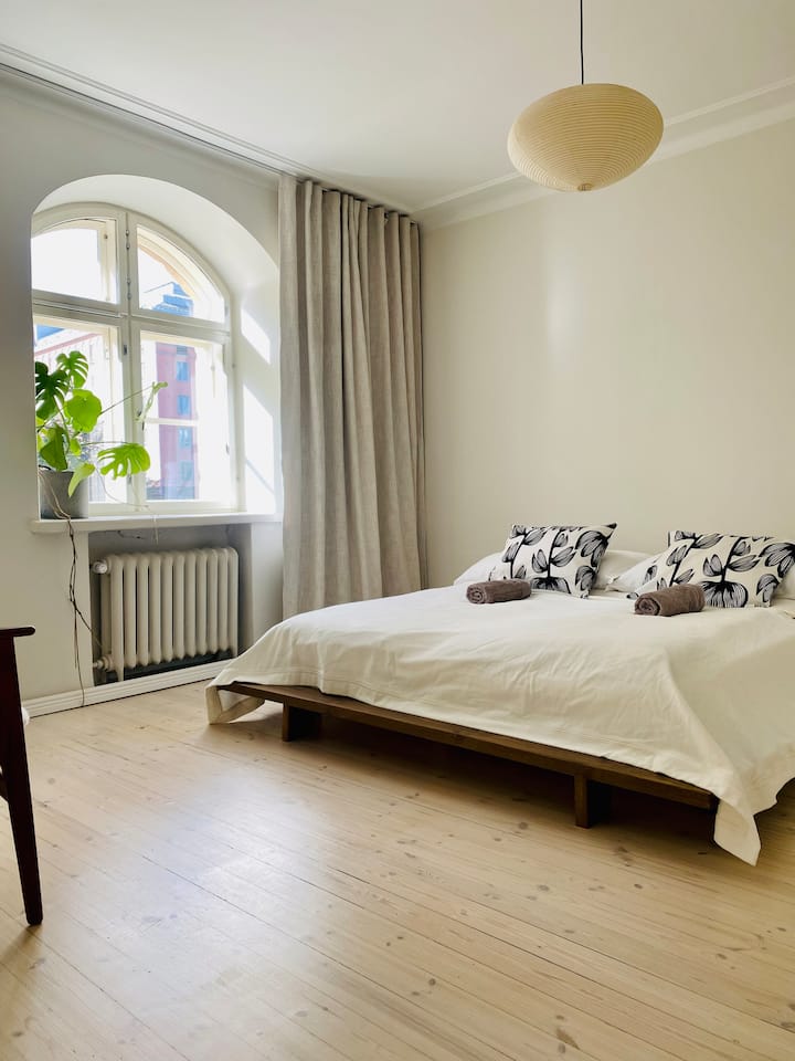 غرفة النوم 1