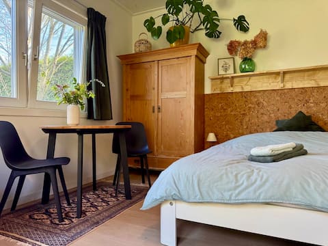 Guesthouse Located in green