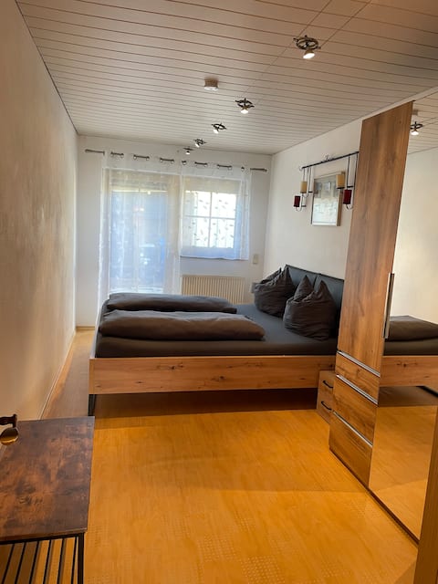 Quiet & sunny apartment for 4 people with terrace