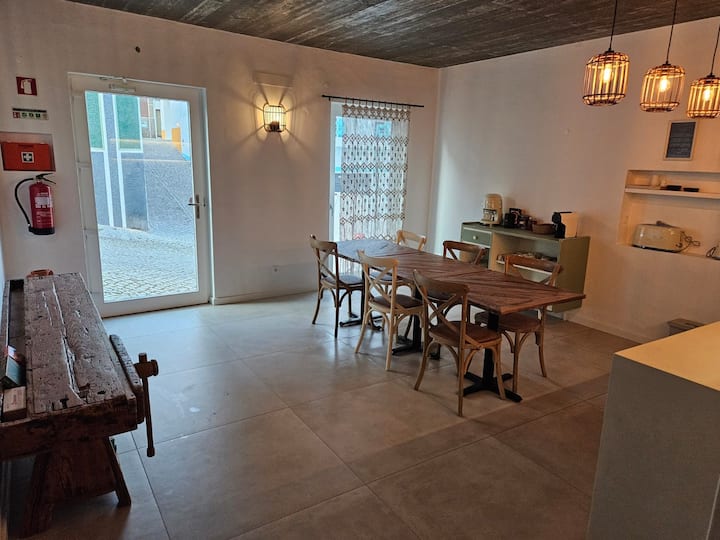 Sunset Guesthouse - Room 3 - Free Breakfast - Aljezur