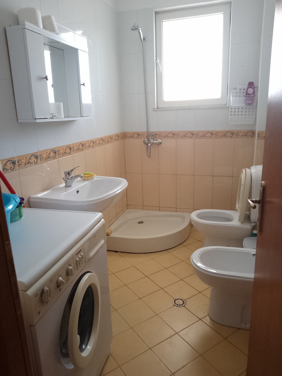 Listing 1196325351277209163