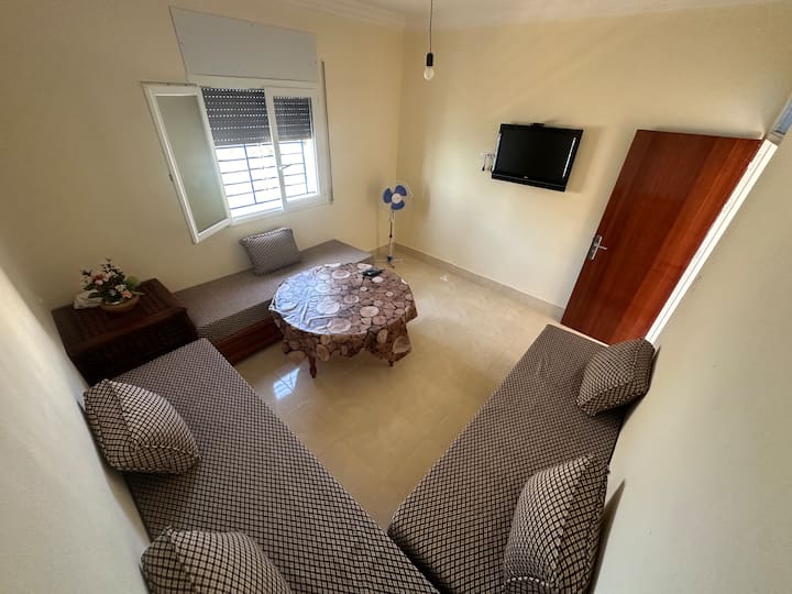 Apartment With Beautiful  Beach View! - Al Hoceïma