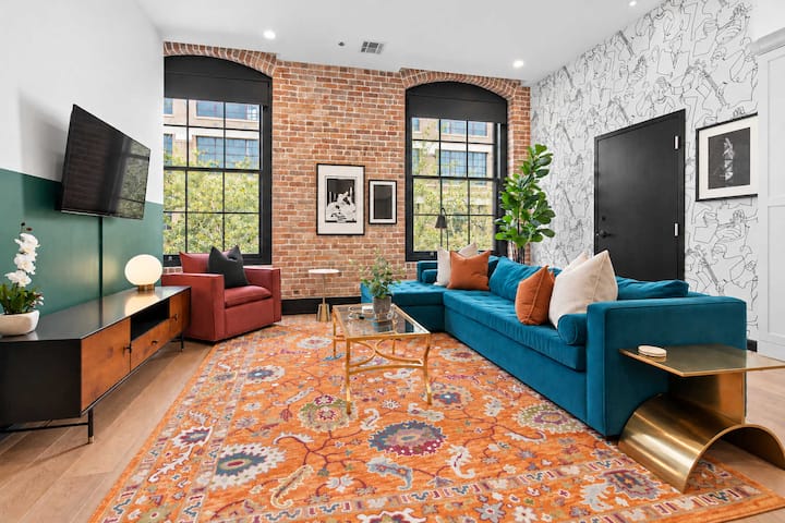4bed 4ba Connecting Suites Double The Space Hotel - New Orleans, LA