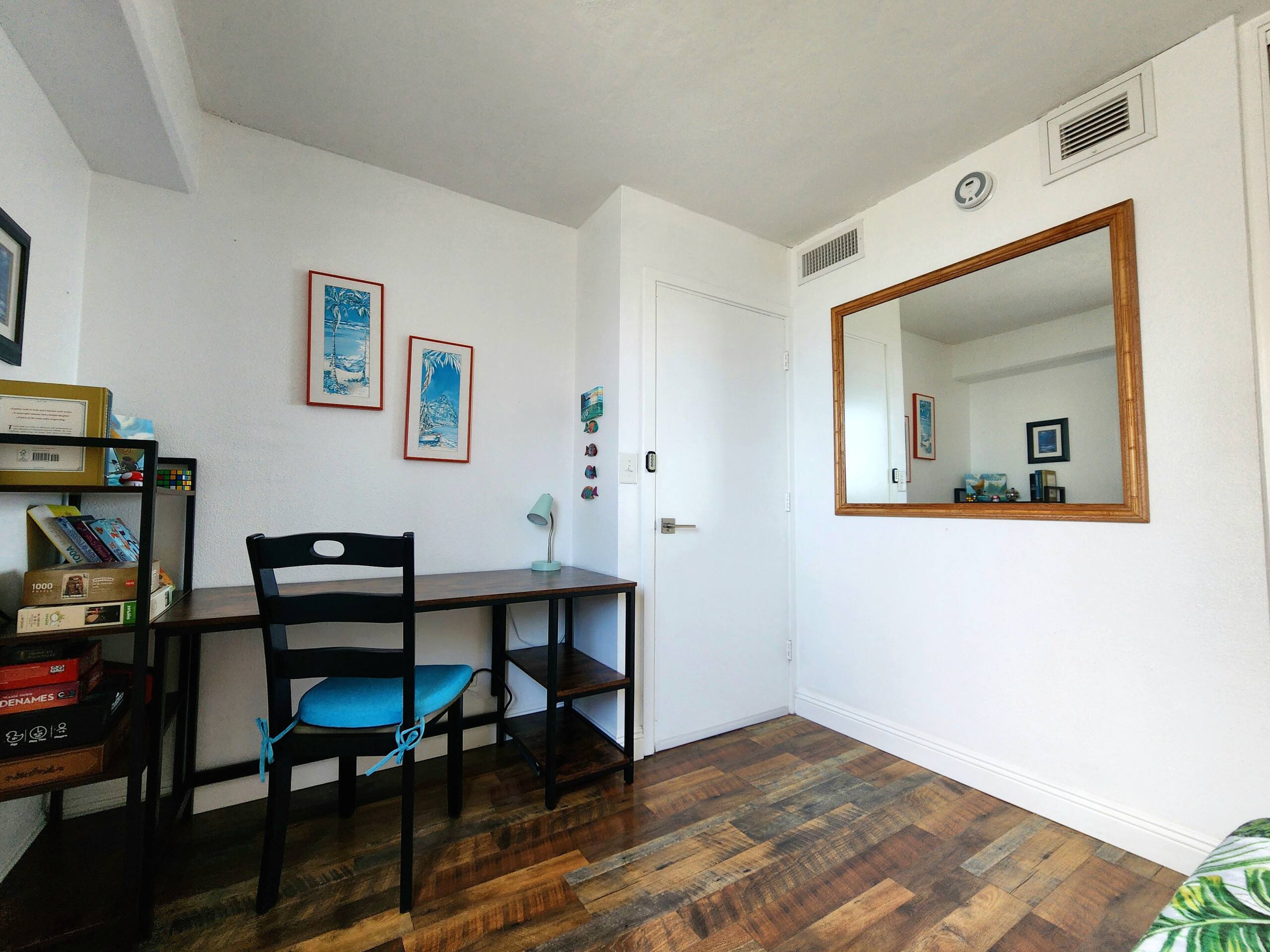 Scenic 2 BR Oasis w/Free Parking - Image 20