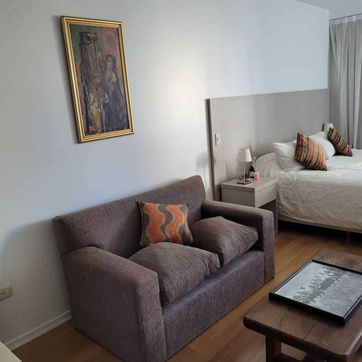 Kitnet em Palermo com piscina, academia e área de churrasco