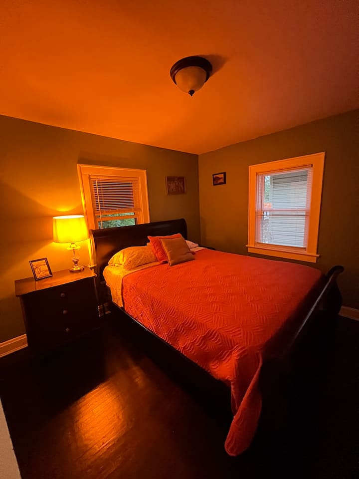 საძინებელი 2