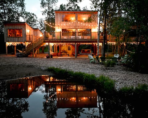 Piper•Hollow•Enchanted•Treehouse