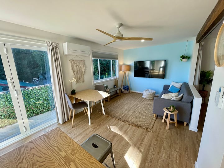 Peaceful Beach Style Guest House - Gold Coast