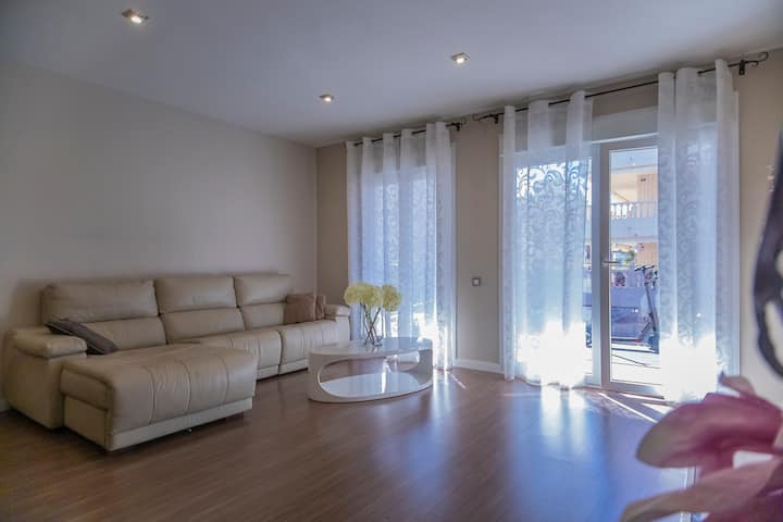 Ideal,cozy, Luminous Flat In The Centre - Tarragone