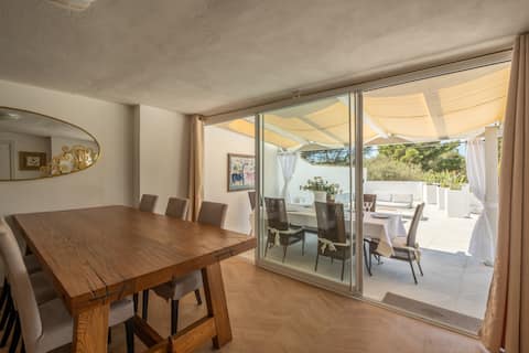 Proprietà Airbnb di successo: ONLY 1 minut walk from beach-Villa con piscina a Sant'anna Arresi