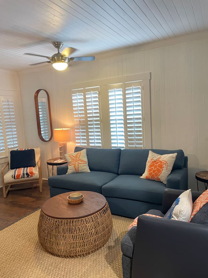 Bernie’s Barefoot Cottage - Tybee Island, GA