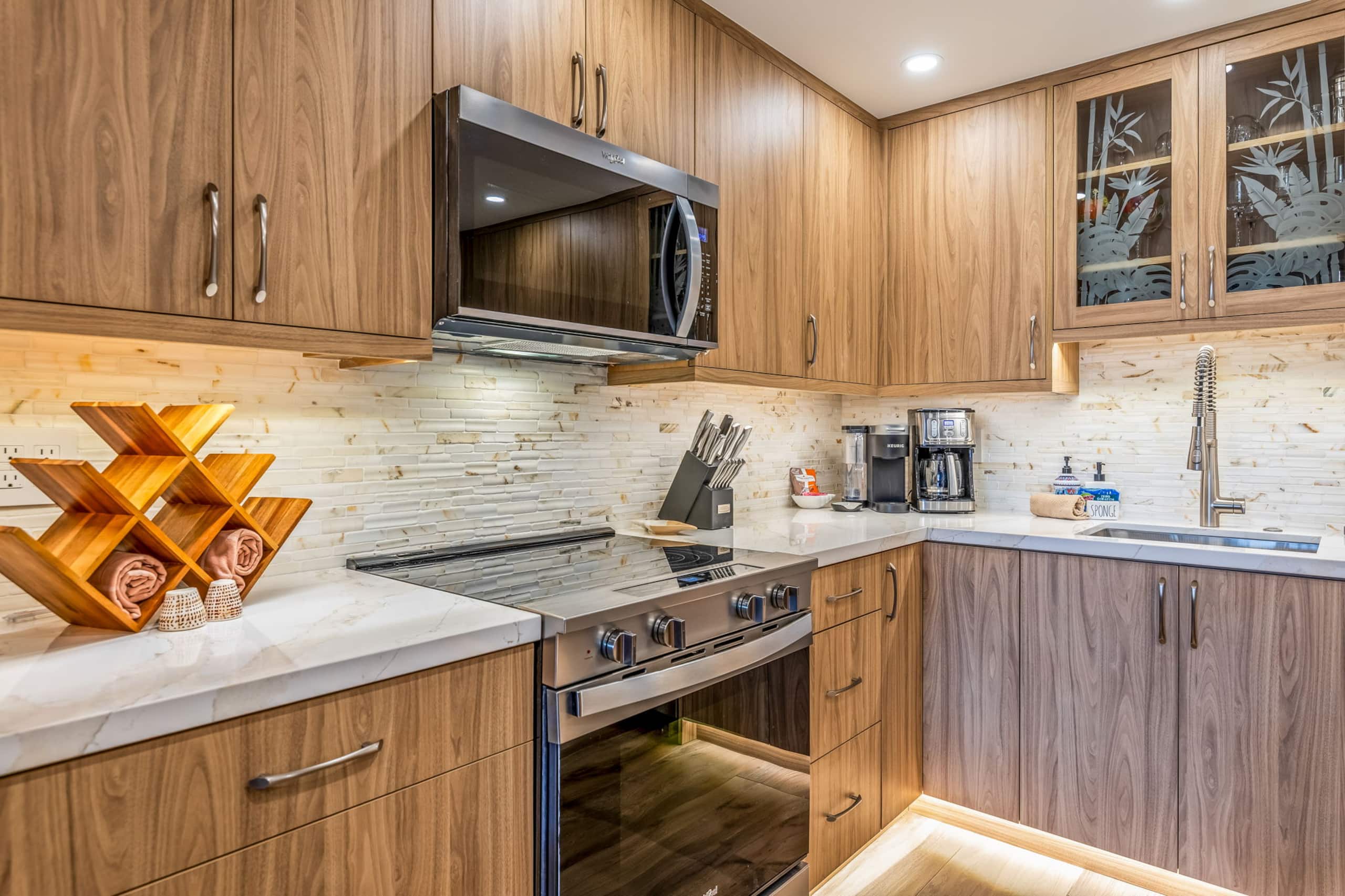 Condo in Kihei · ★4.92 · 2 bedrooms · 4 beds · 2 baths - Image 11