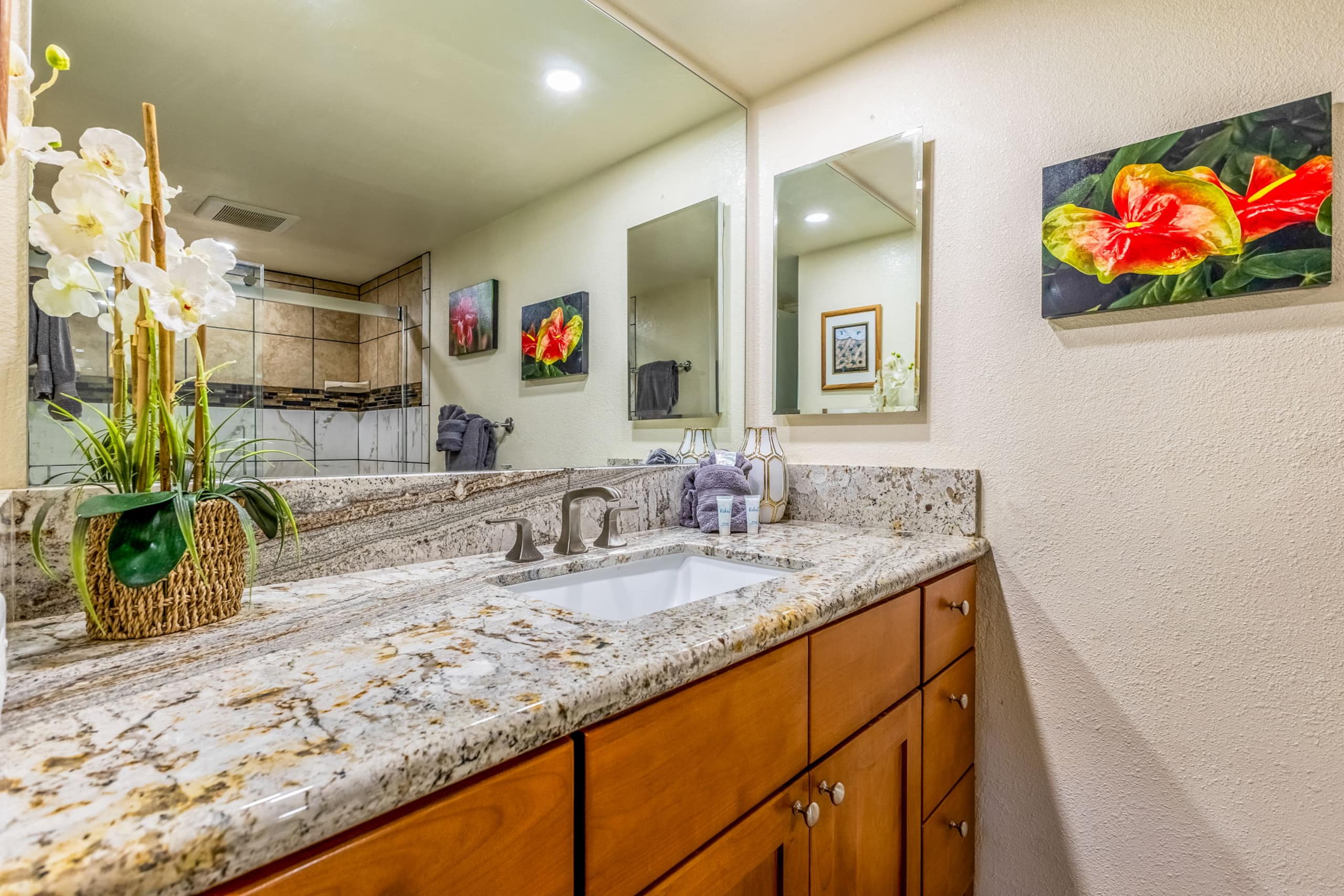 Condo in Kihei · ★4.83 · 2 bedrooms · 4 beds · 2 private baths - Image 28