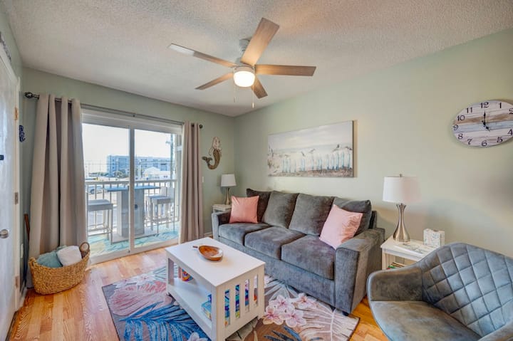Boardwalk & Beach Just Steps Away. Cozy & Clean - Carolina Beach
