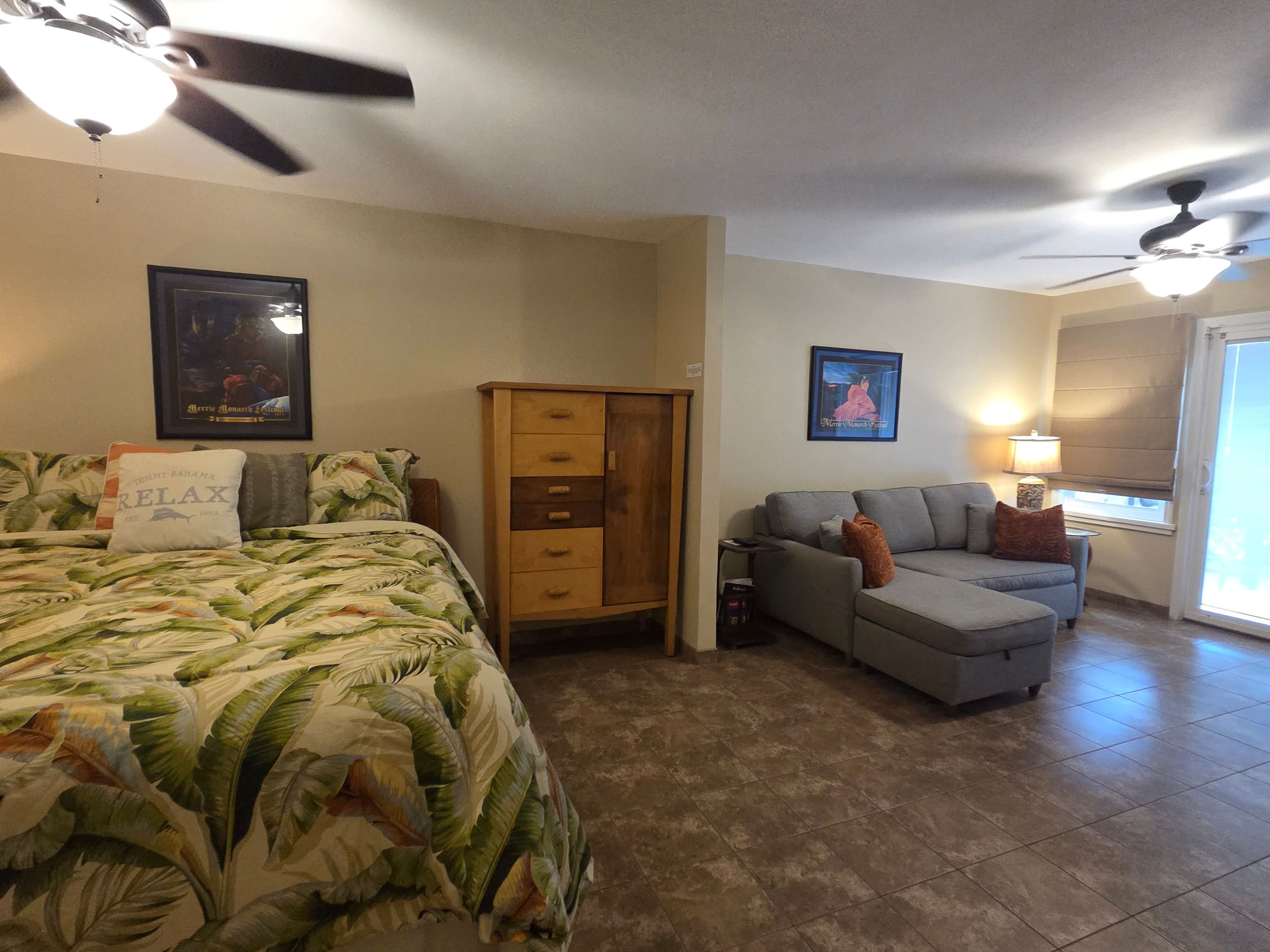 Condo in Kailua-Kona · ★4.94 · Studio · 2 beds · 1 private bath - Image 9