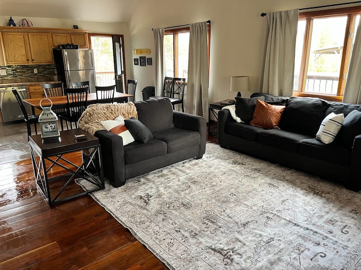 Firefly Valley Lodge - Giant City State Park, Makanda