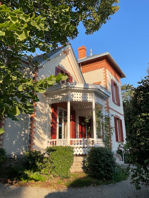Charming, comfortable and quiet 200 m from the ocean