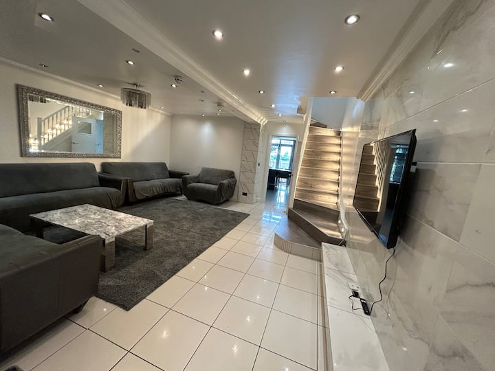 Beautiful House In Slough/london/windsor/heathrow - Hertfordshire