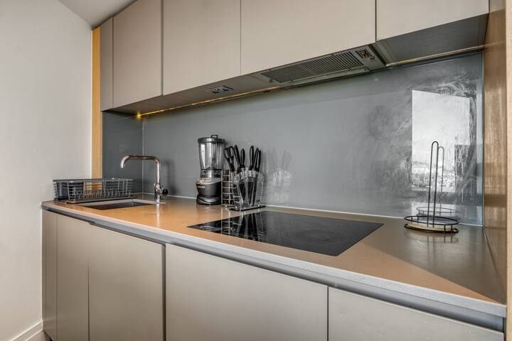 Battersea Power Station | River View | 2BR 2BA gallery image 5