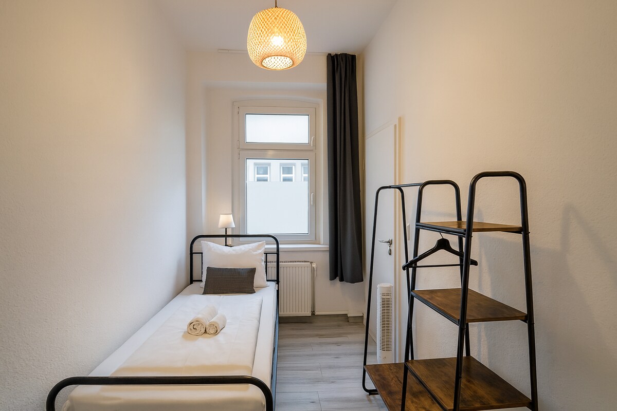 غرفة النوم 1