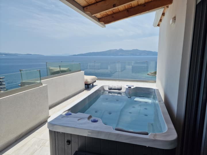Penthouse with Jacuzzi
