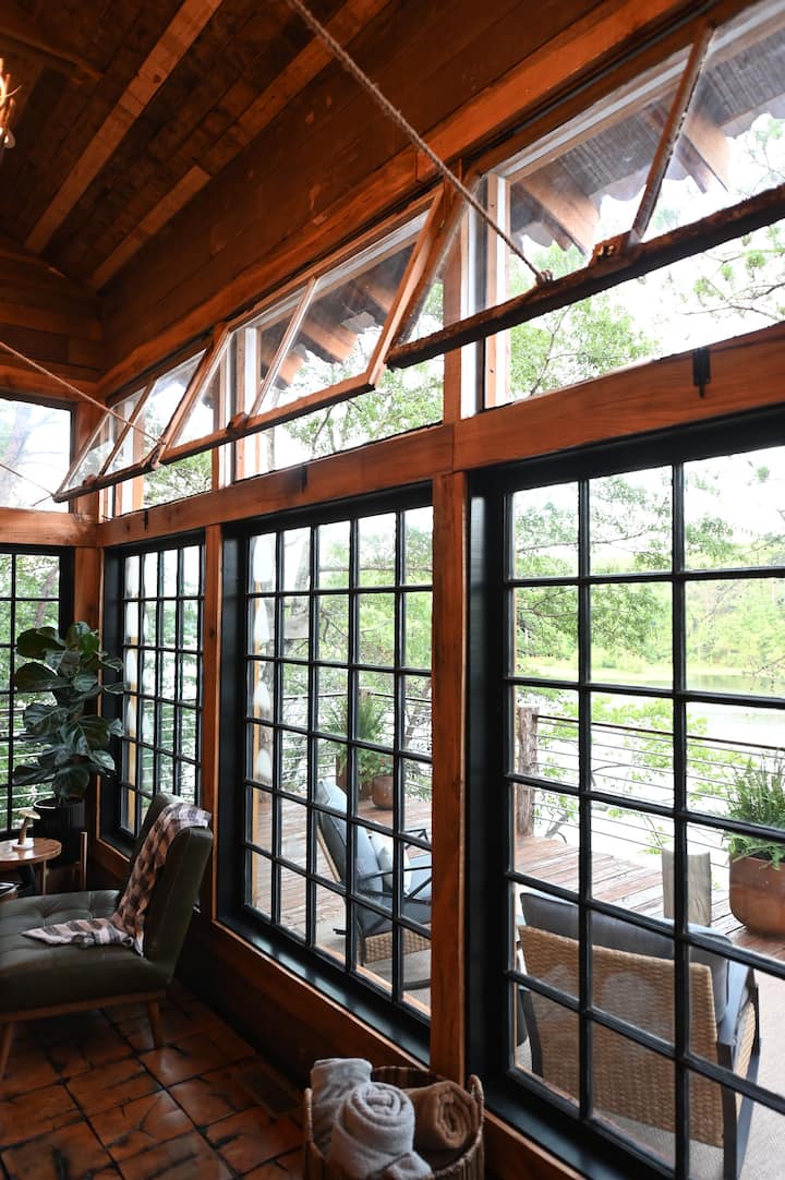 The Treehouse At Lakeside Pointe - Tuscaloosa, AL
