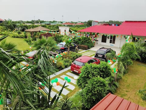 Fillow Casa Resort,Sec-135, 3 Bhk | Swimming Pool