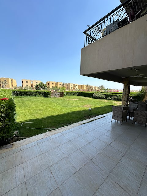 Linked Chalets for Large Groups in Blumar Sokhna