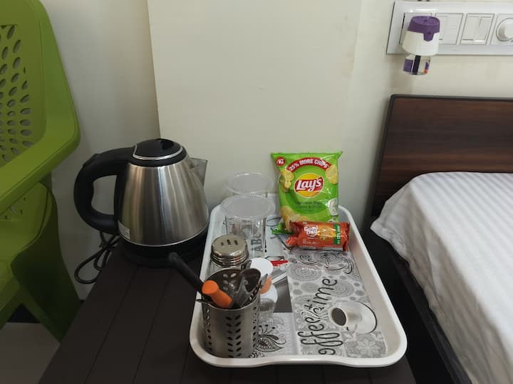 Ekansh Homestay
Entire 1st Floor (2-room) 3 Beds - Ujjain