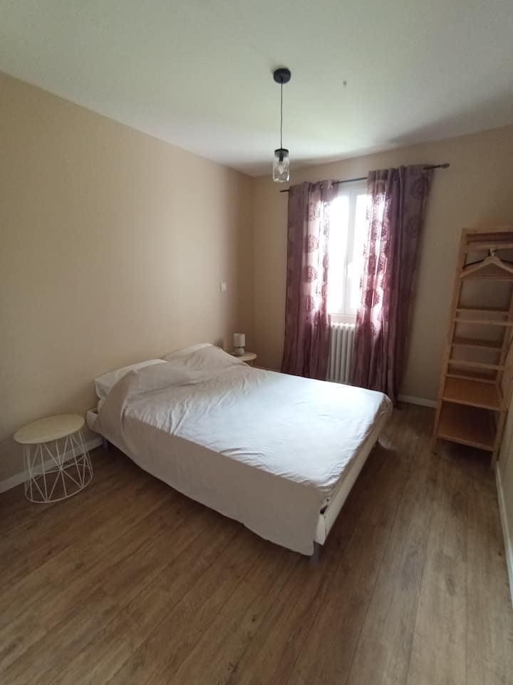 Dhomë gjumi 2